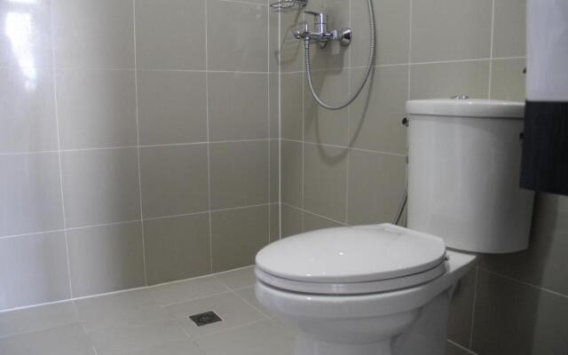 Cubao ManhattanHeights Unit 23D Tower C, 1 BR