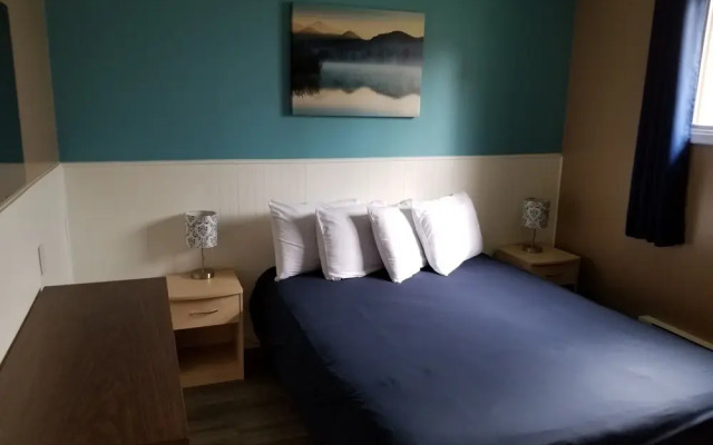 Lakeview Motel
