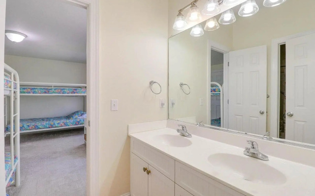 7076 JMJ Seascape Oceanfront