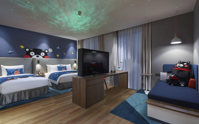 Holiday Inn Express Shanghai Kangqiao by IHG