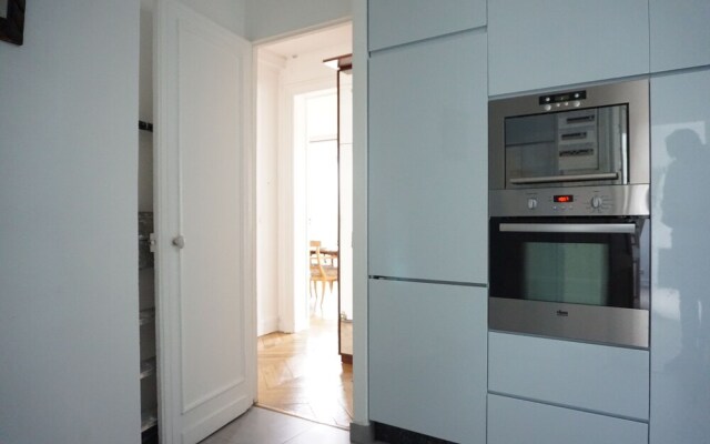 Porte Dauphine - 3 pièces - 90 m² - Paris 16
