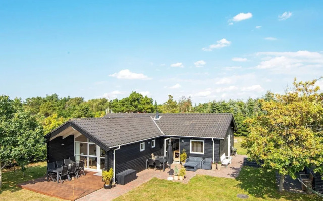 Palatial Holiday Home in Skjern near Sea