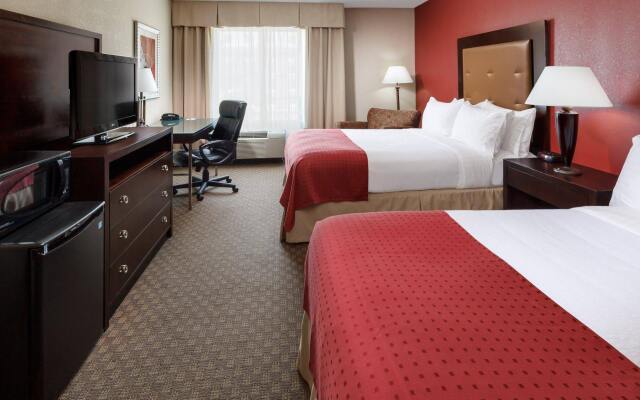 Holiday Inn Hotel & Suites Raleigh / Cary, an IHG Hotel