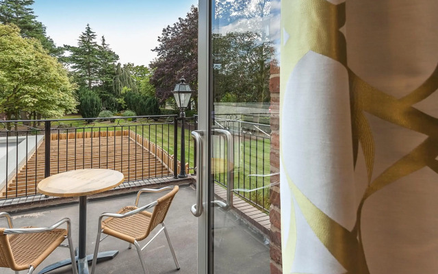 Best Western Plus Pinewood Manchester Airport-Wilmslow Hotel