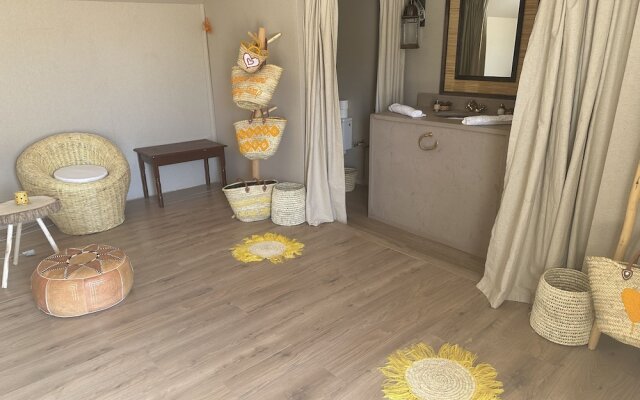 Sanmao Desert Luxury Camp