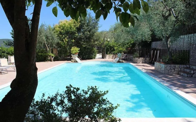 Agriturismo Fara Del Falco