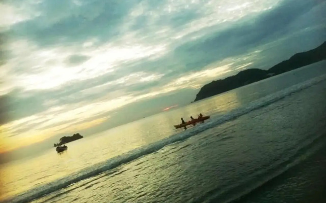 Laemsing Whitehouse Resort