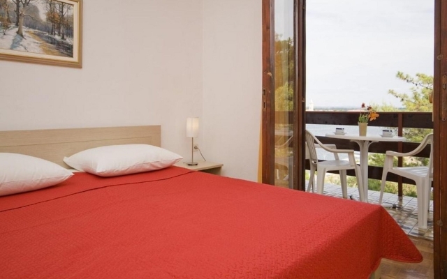 Apartment Ljilja - 10m from the sea with parking: A4 Nin, Zadar riviera