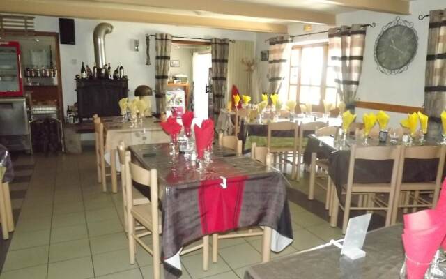 Gîte Saint Pierre Hotel