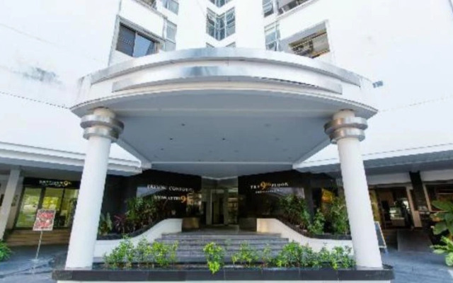 Rooms At The 9Th