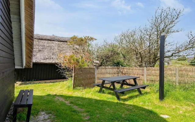 6 Person Holiday Home in Ringkøbing