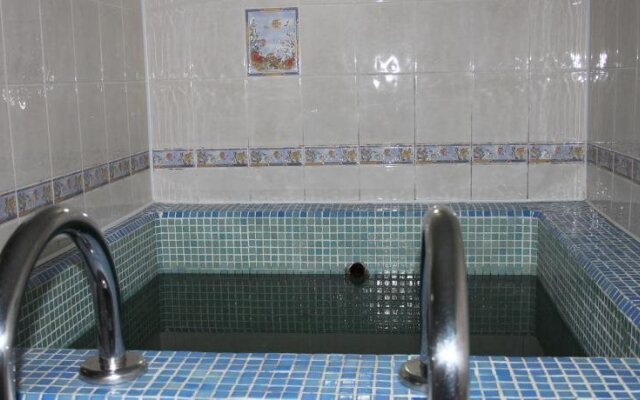 Razliv Zaliv Hostel & Hotel