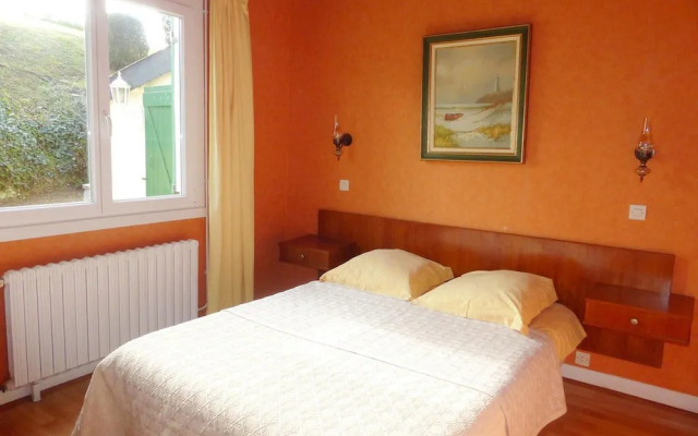 House in Hillion Near GR 34 Coastal Path