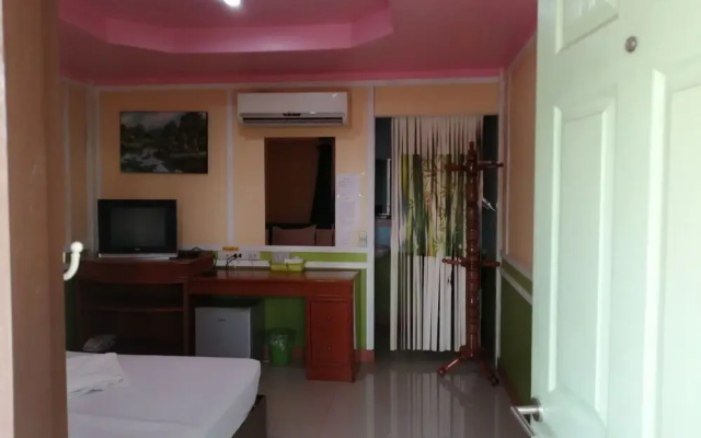 Nang Phraya Resort