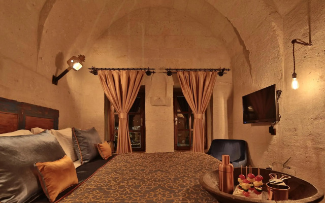 The Owl Cave Hotel