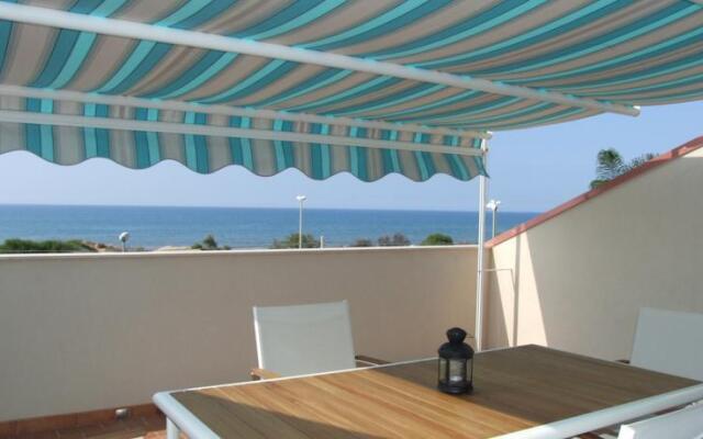 Isula Beach