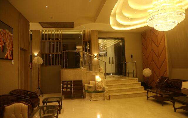 OM Clarks Inn