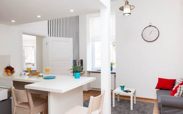 LOOX serviced apartments Palmoticeva
