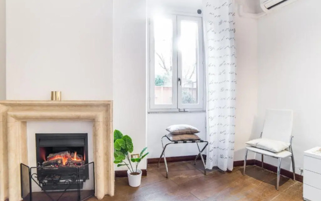 Luxury Apartment Ghetto