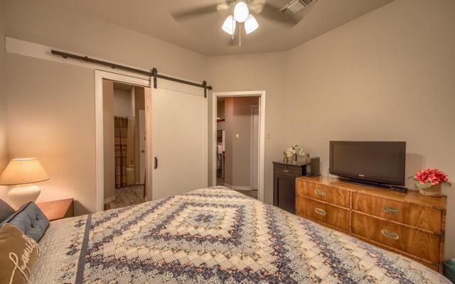 Riverside Condo SS 4B