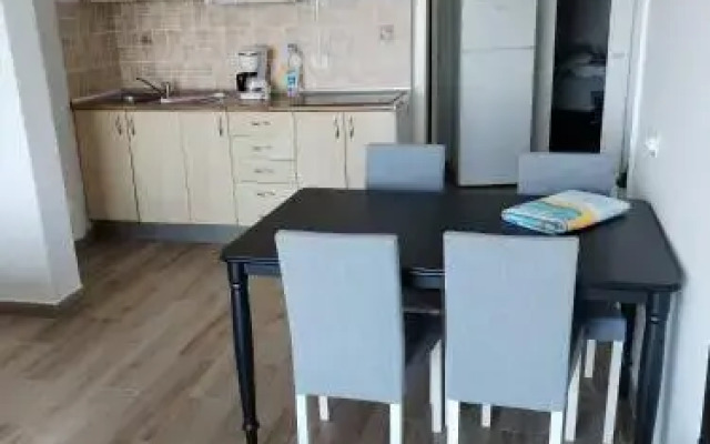 Vista Puerto Apartments