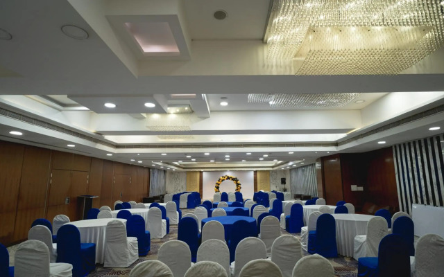 The Fern Residency, Subhash Bridge, Ahmedabad