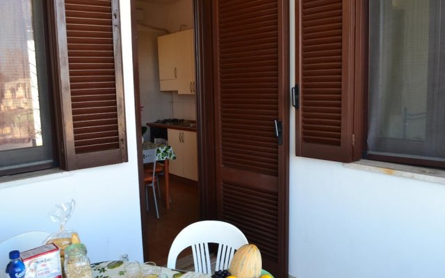 Holiday Home With one Bedroom, Living Room and Balcony and air Conditioning in Torre Dell'o