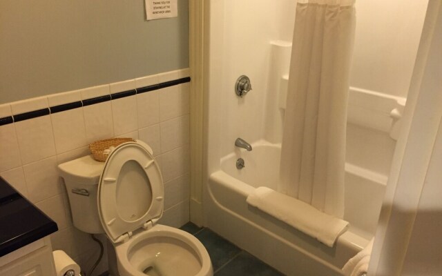 The Winthrop Arms Hotel And Restaurant