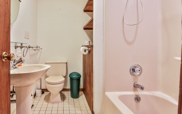 Porcupine Point - 4 Br Home