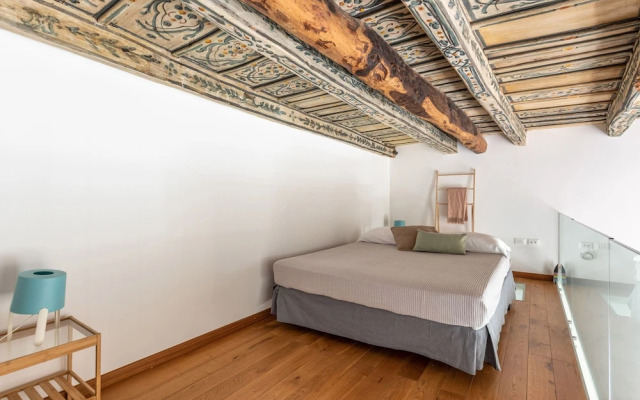 Metam Apartment in the City Center