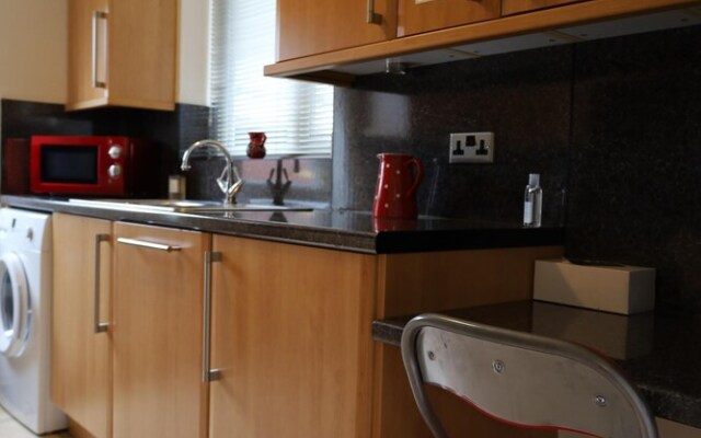 Ideal Lodgings in Whitefield