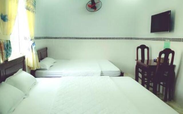 Huu Thuy Guest House