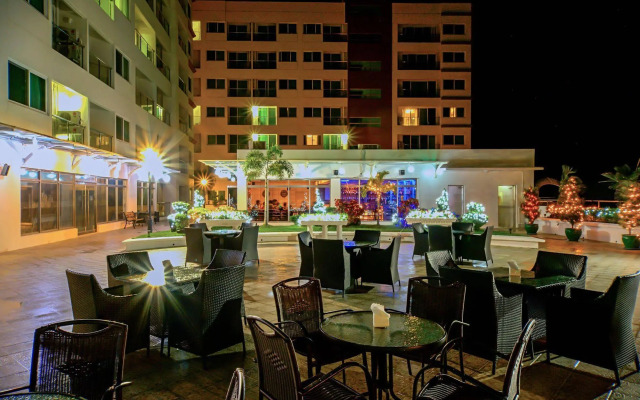 Xenia Hotel Clark - Multi Use Hotel