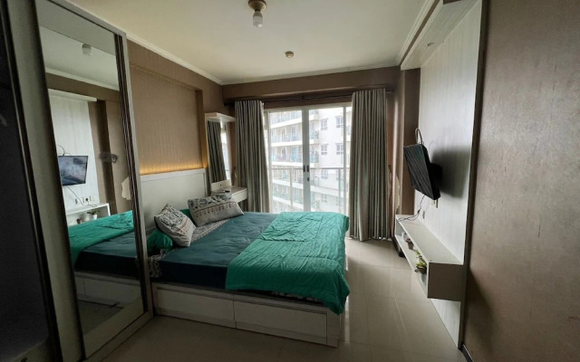 OYO 93922 Apartemen Gateway Pasteur By Sinta