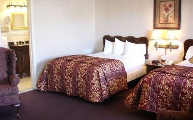 Cocca's Inn & Suites - Route 7