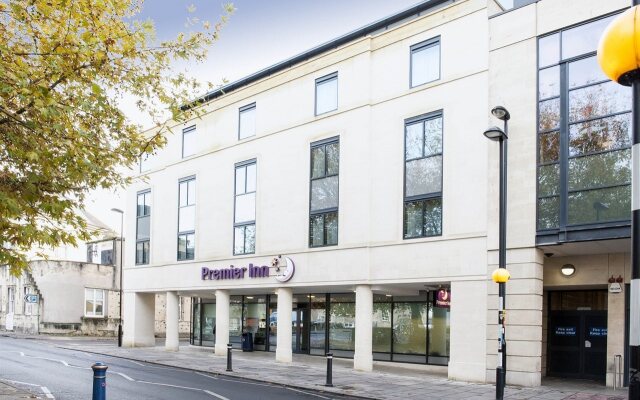 Premier Inn Bath City Centre