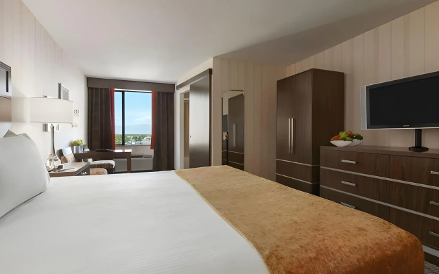 Gold Coast Hotel and Casino