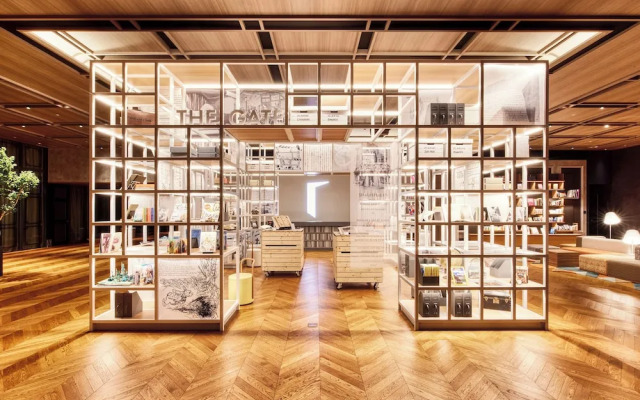 IN THE LIBRARY hotel and books TOKOROZAWA