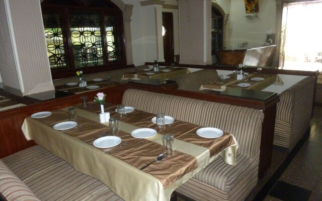 Hotel Shree Yash