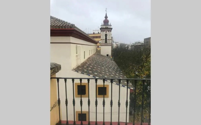 Apartamento suite San Roque. Street Lecha Marzo.