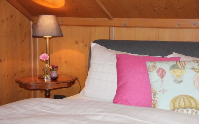 Villa Zollhaus Bed & Breakfast