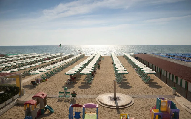 Miramare Resort