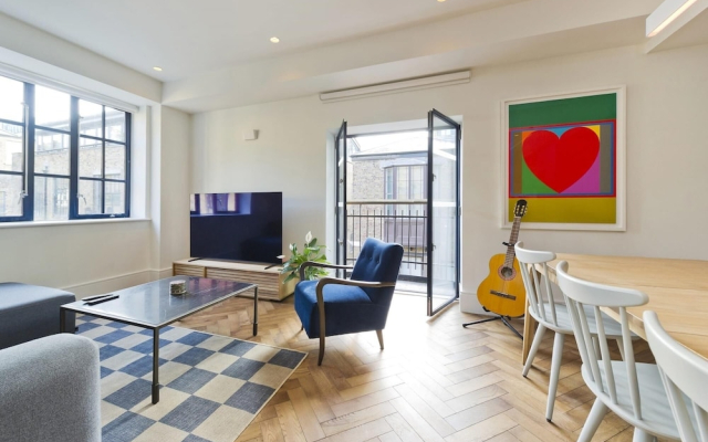 Stylish 2 bed Flat Kings Cross