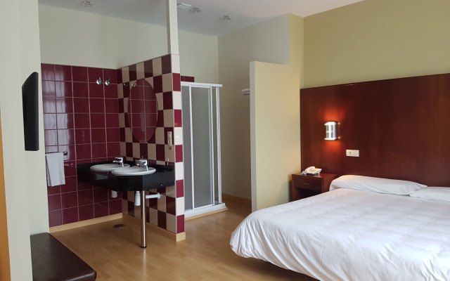 Hotel Arcea Villaviciosa