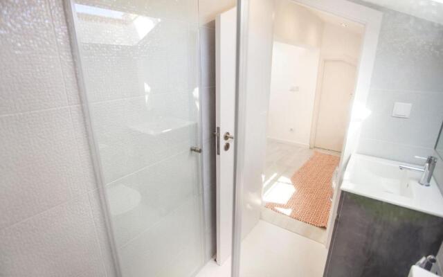 LovelyStay - Cais Apartment River View