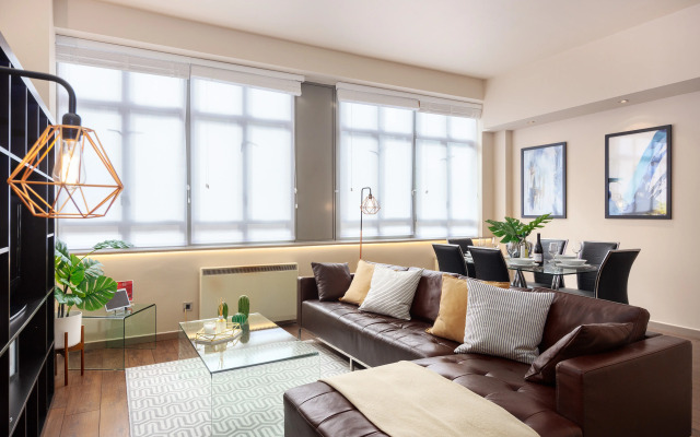 Luxurious Lawrence House Serviced Apartment