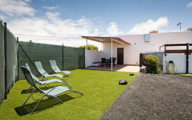 Home2Book Comfy Casa Papá, Sunny Terrace With BBQ