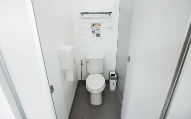Cubic Bangkok Hostel