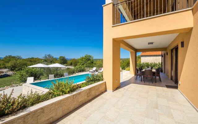 Villa Cecilia in Brusići