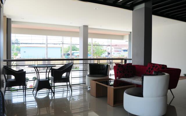 Paru Ville (service apartment)